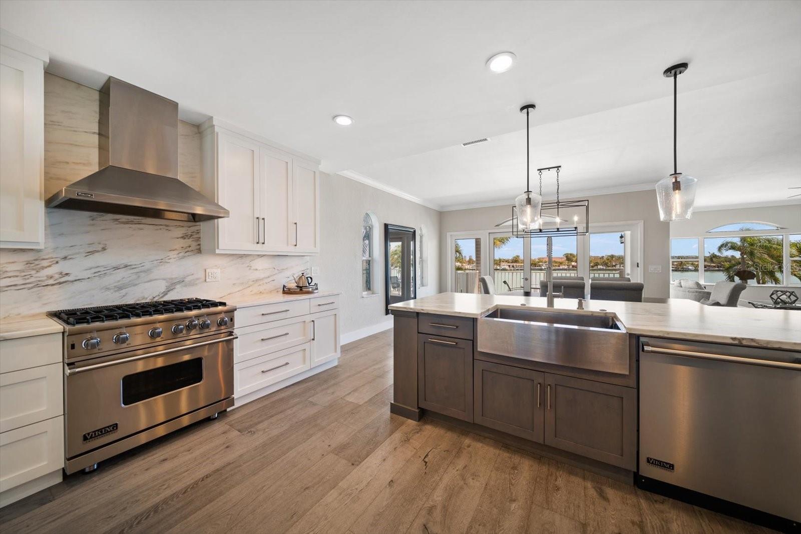 Image 7 of 55 For 8685 Bay Drive