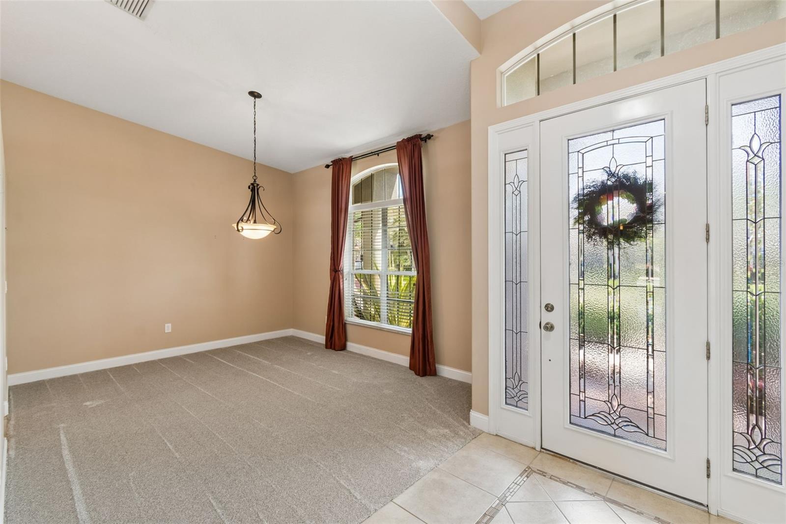 Listing photo id 8 for 3400 Marble Crest Drive