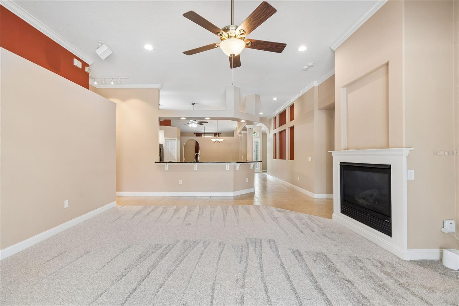 Listing photo id 16 for 3400 Marble Crest Drive