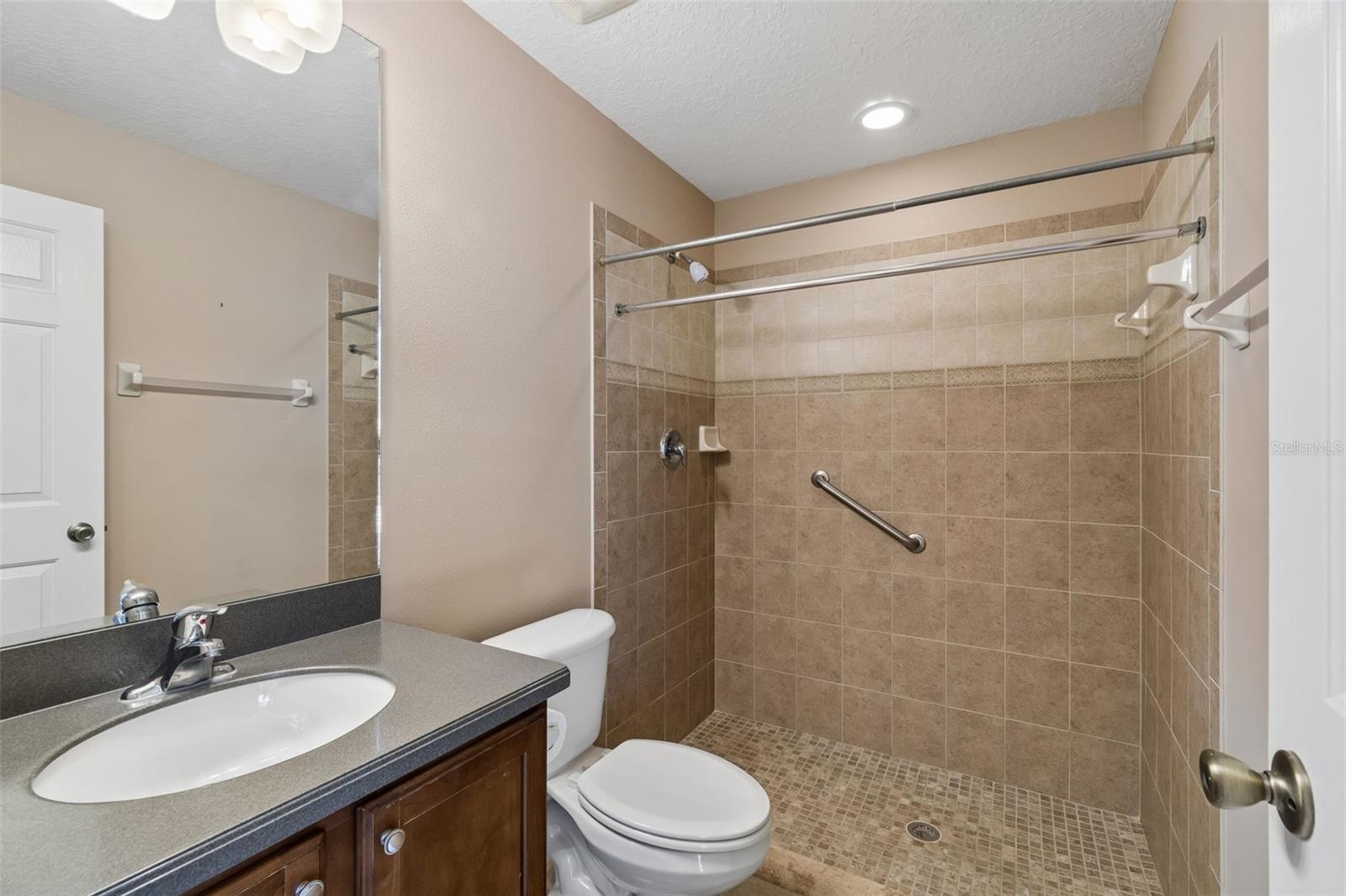 Listing photo id 32 for 3400 Marble Crest Drive