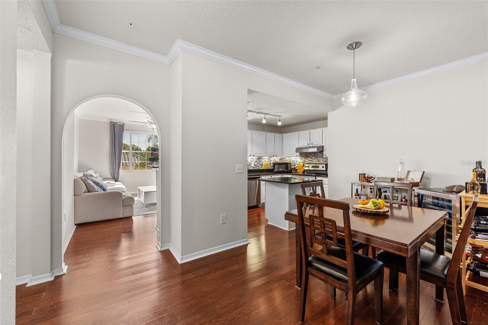 Image 11 of 30 For 501 Knights Run Avenue 1215