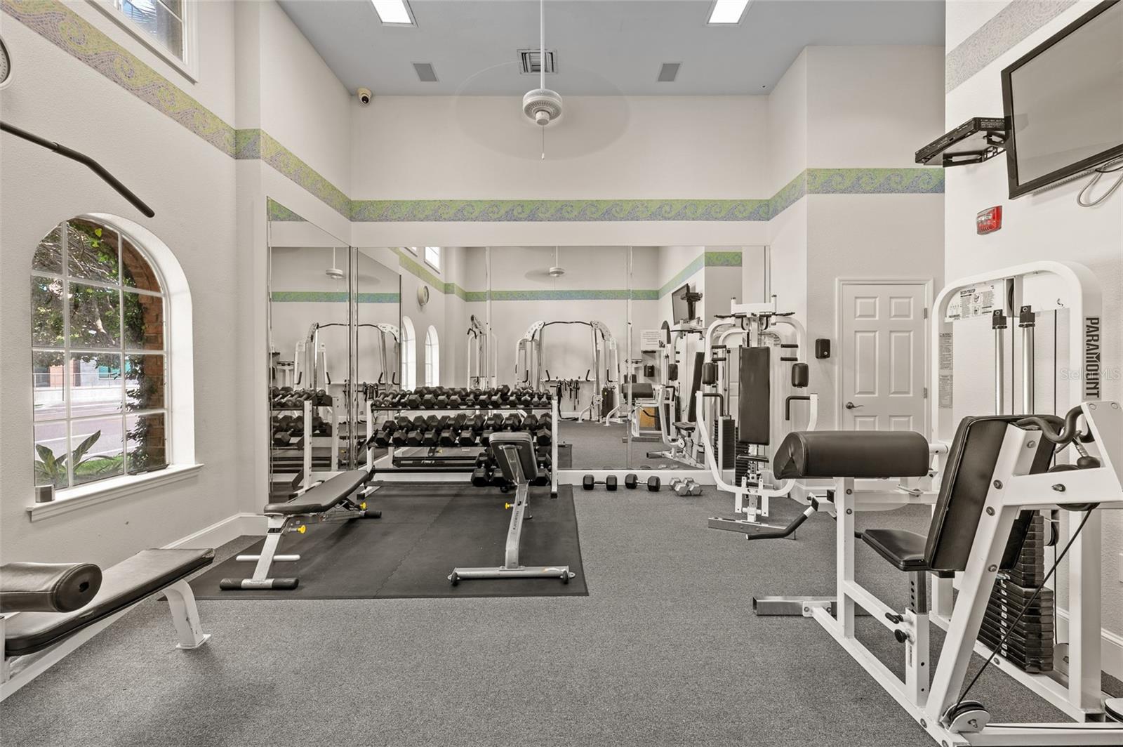 Image 25 of 30 For 501 Knights Run Avenue 1215