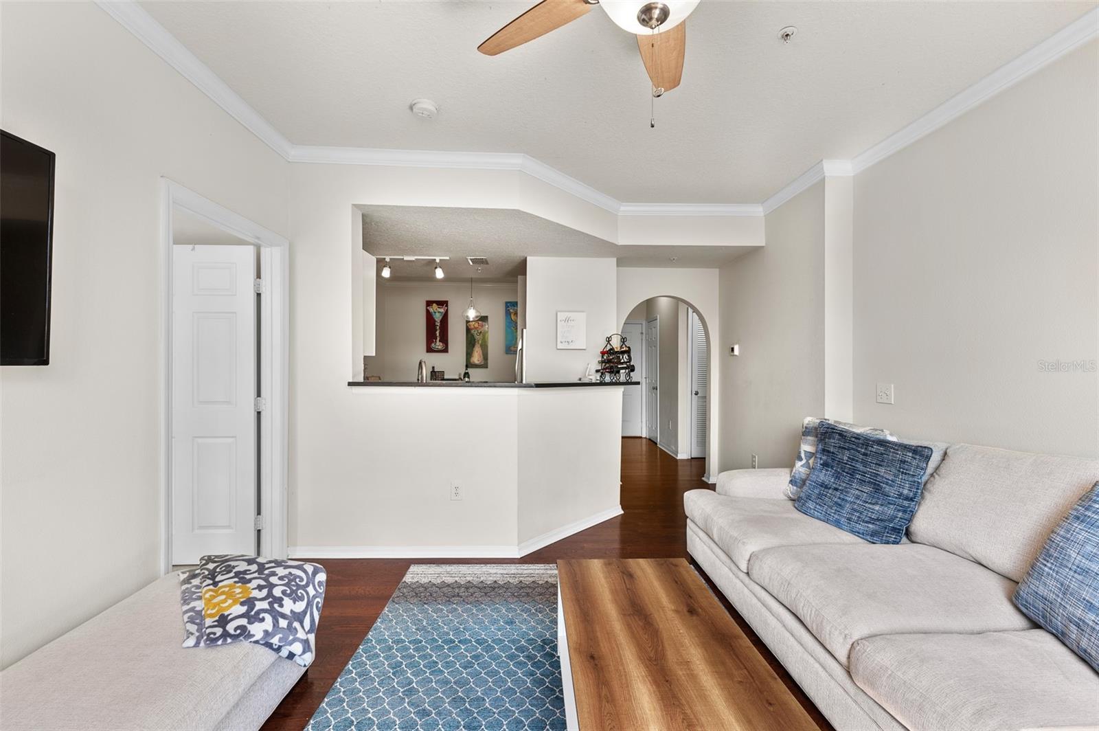 Image 9 of 30 For 501 Knights Run Avenue 1215