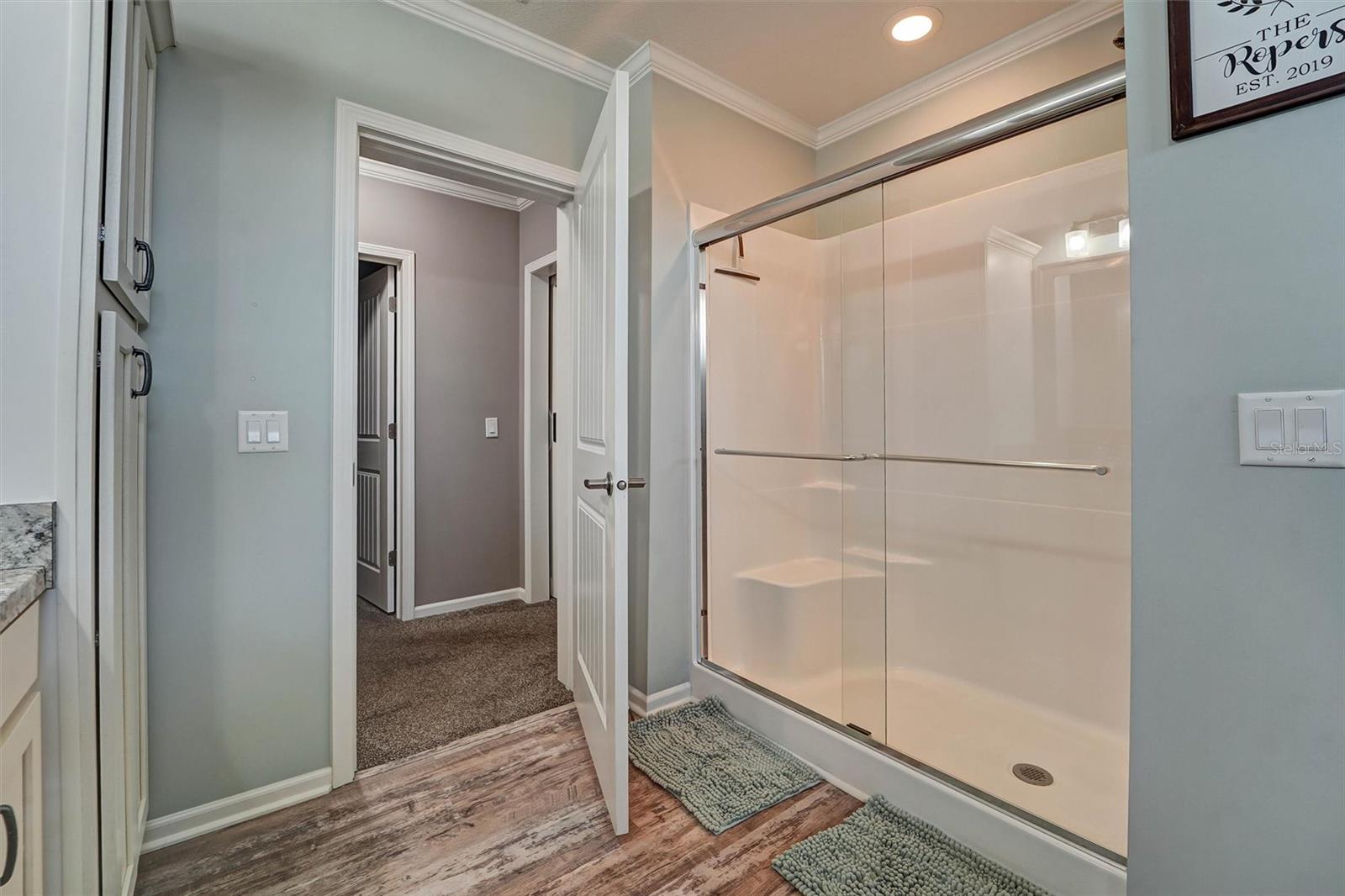 Image 10 of 43 For 6031 Kentucky Avenue