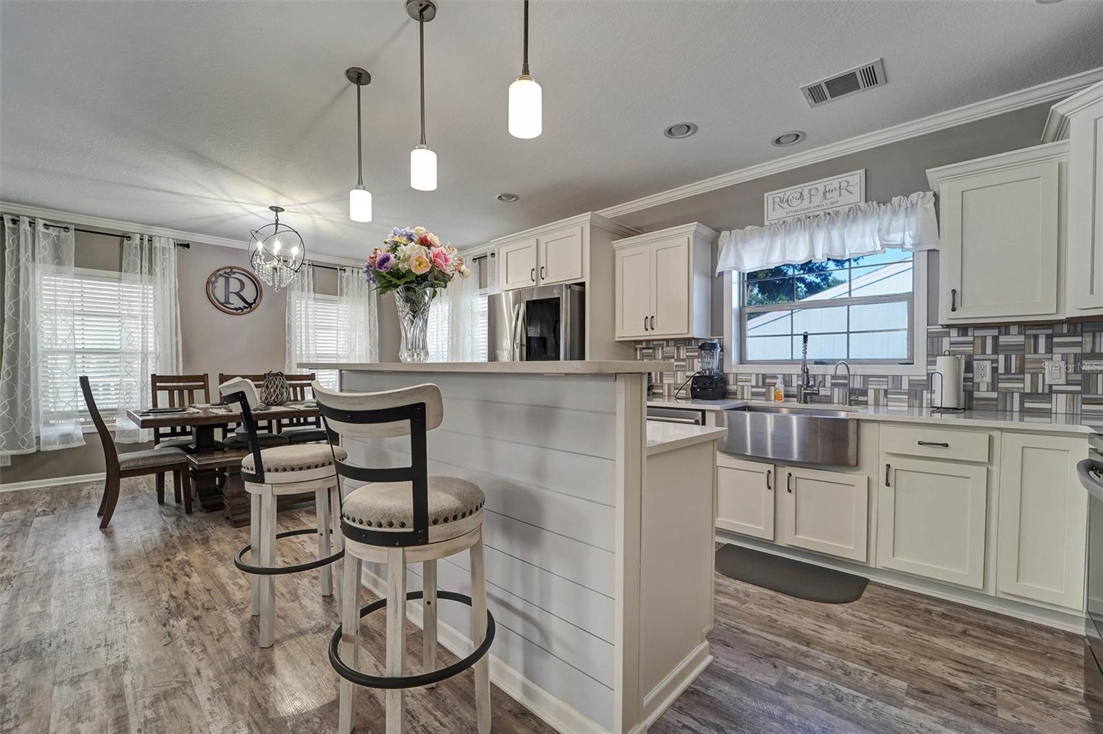 Image 5 of 43 For 6031 Kentucky Avenue