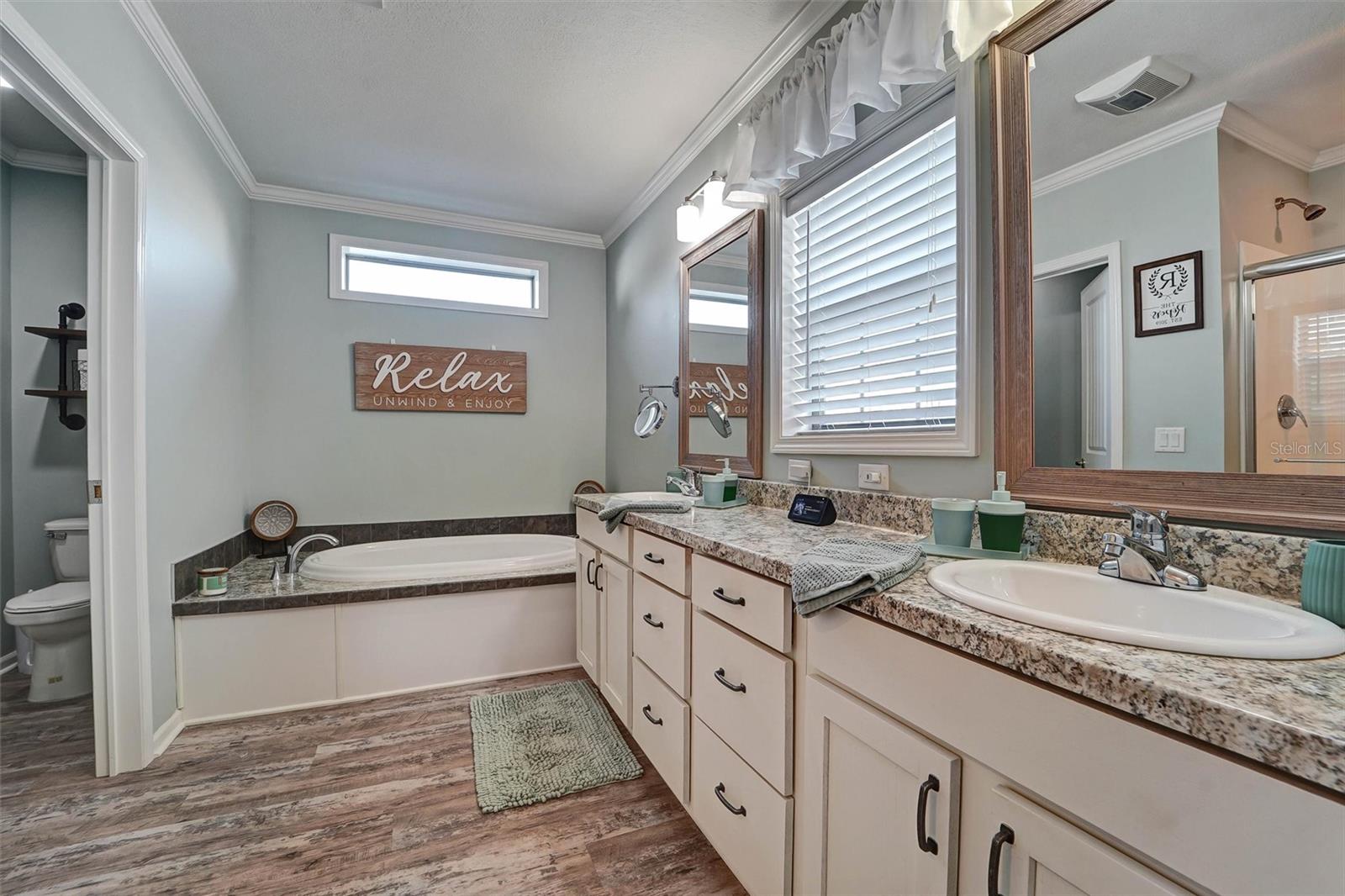 Image 9 of 43 For 6031 Kentucky Avenue