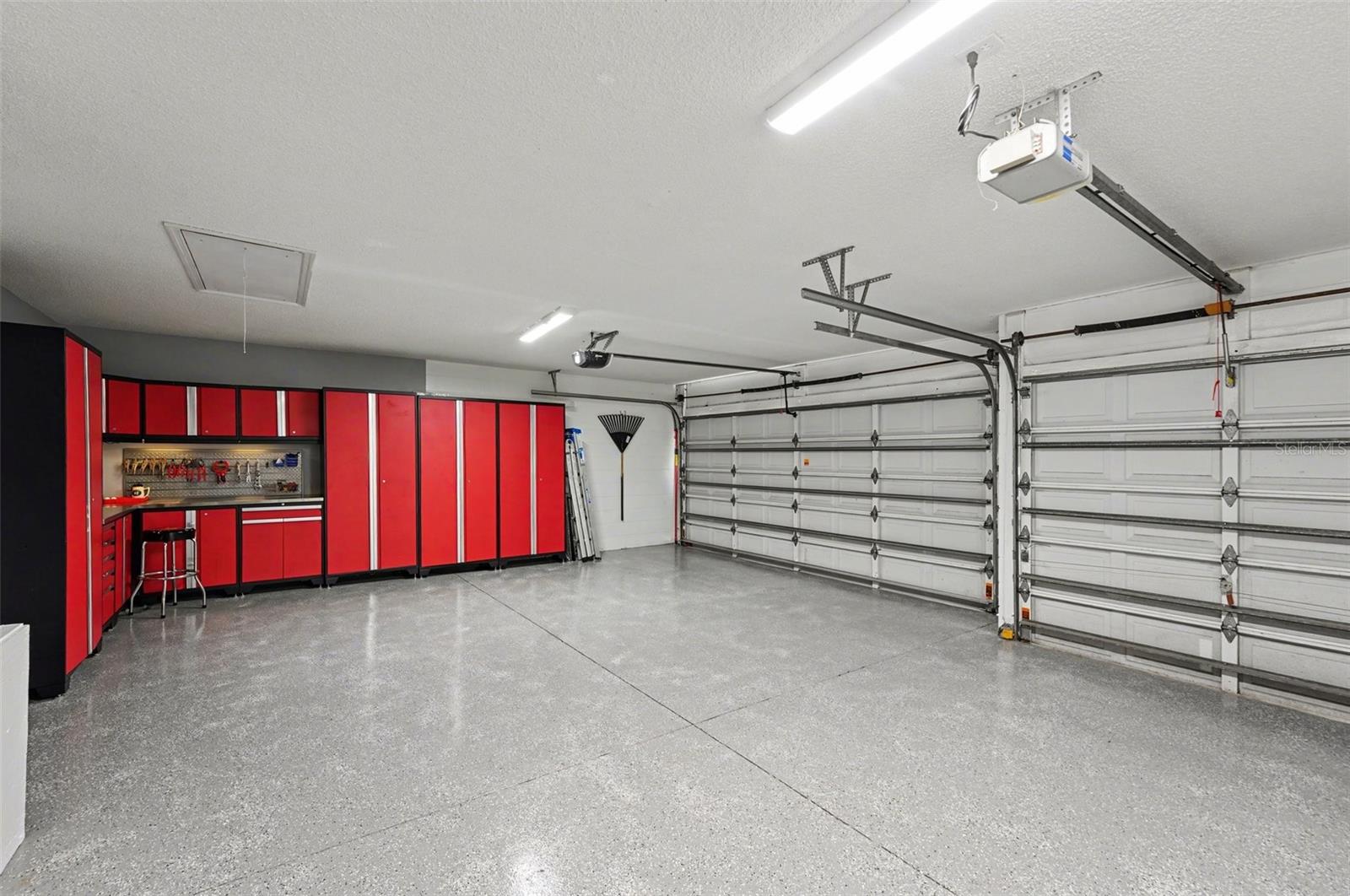 Image 32 of 46 For 4491 Fallbrook Boulevard