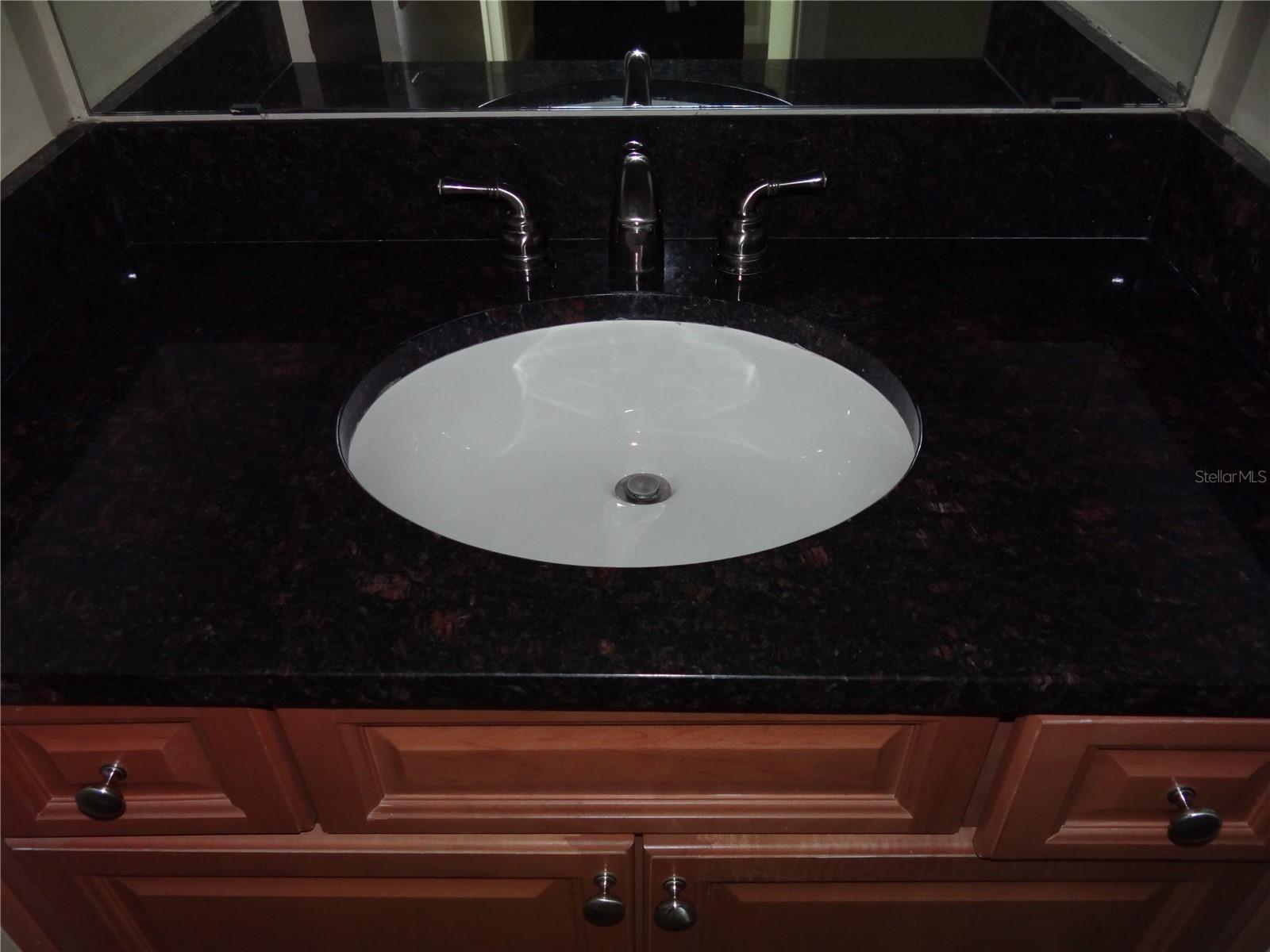 Image 13 of 21 For 11901 4th Street N 1101