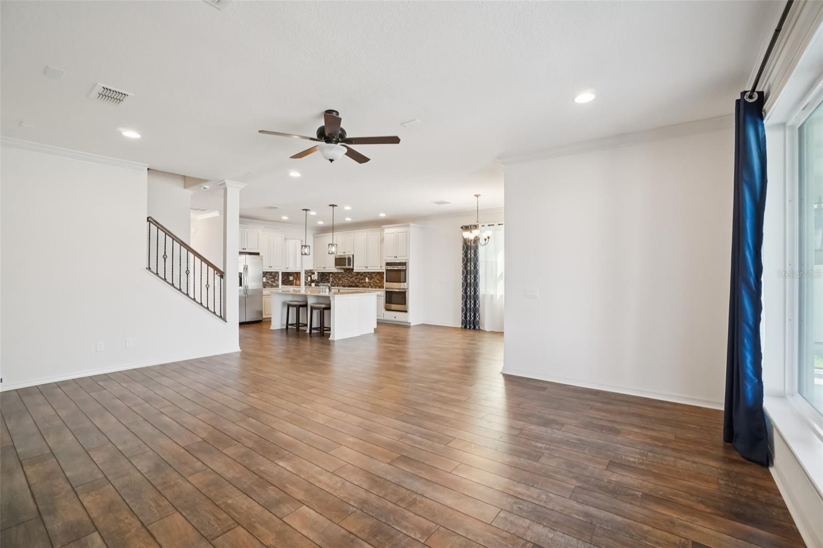 Image 10 of 38 For 19209 Long Lake Ranch Boulevard