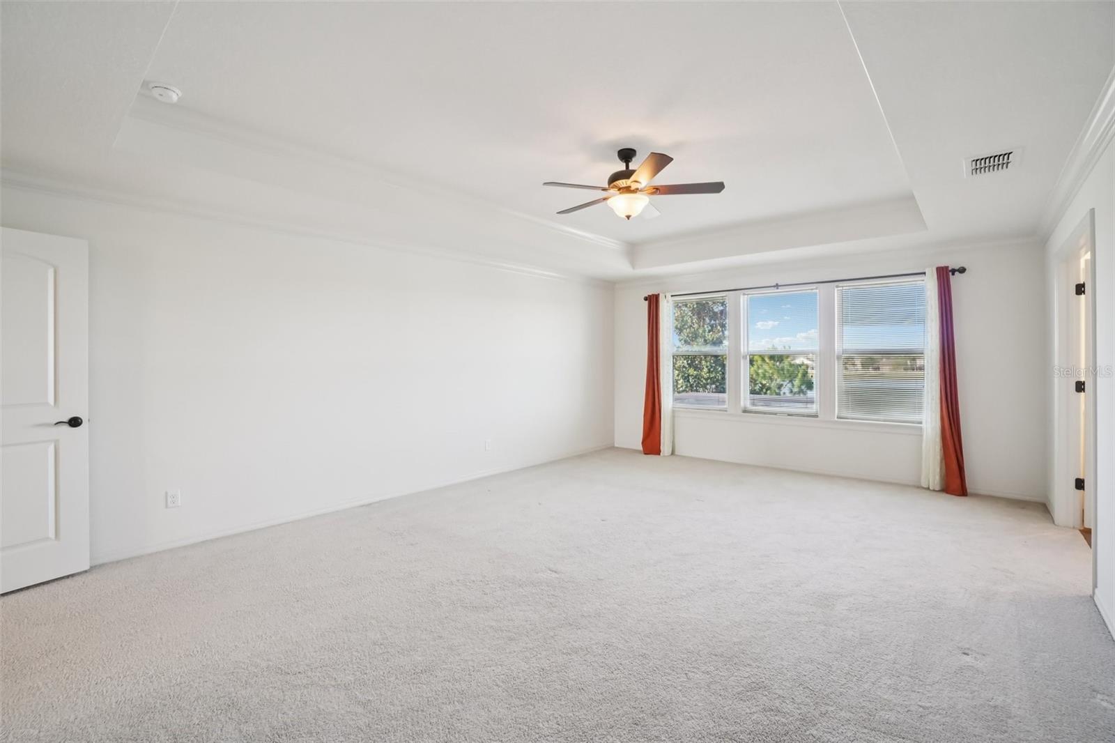 Image 21 of 38 For 19209 Long Lake Ranch Boulevard