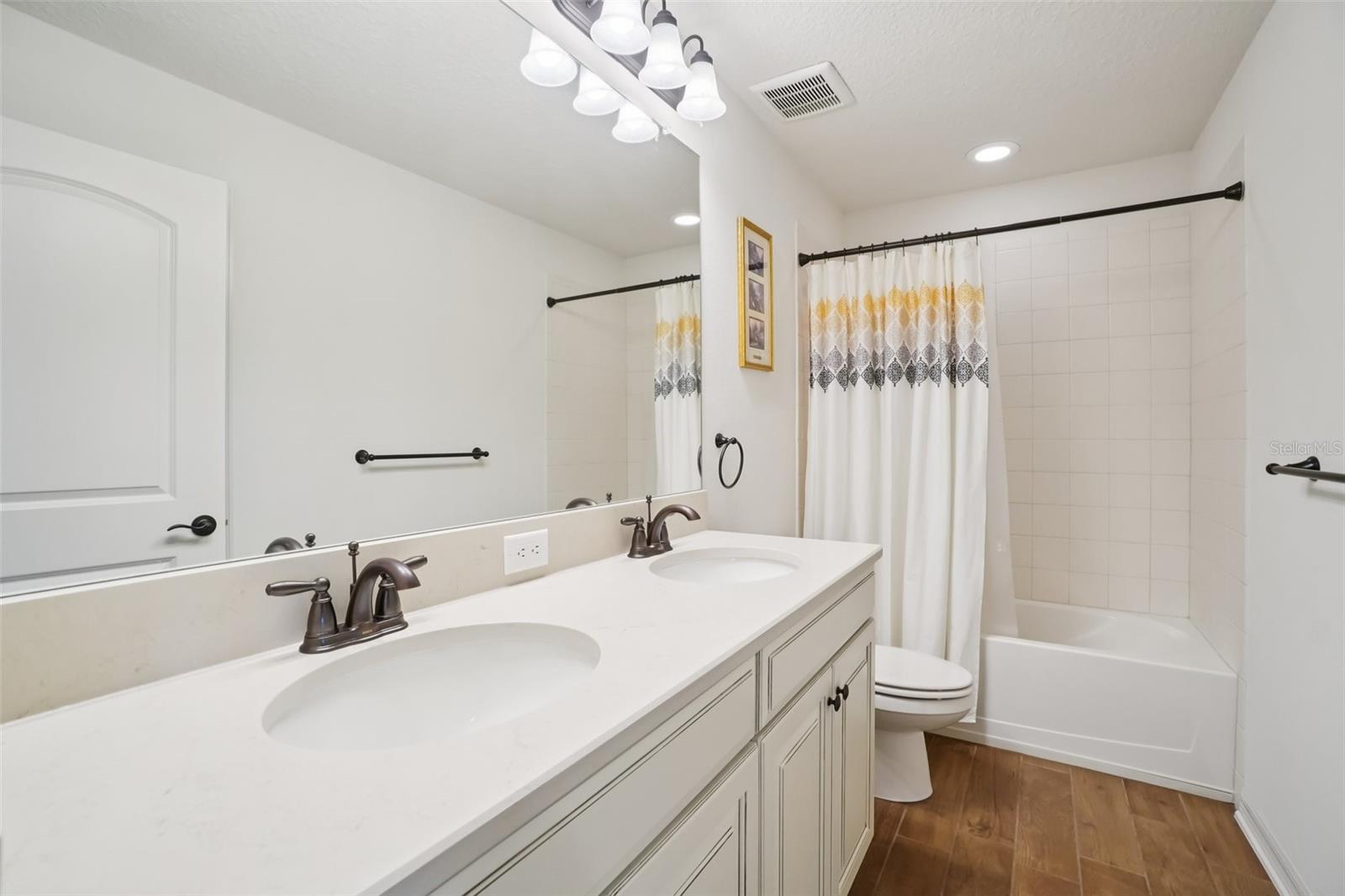 Image 29 of 38 For 19209 Long Lake Ranch Boulevard