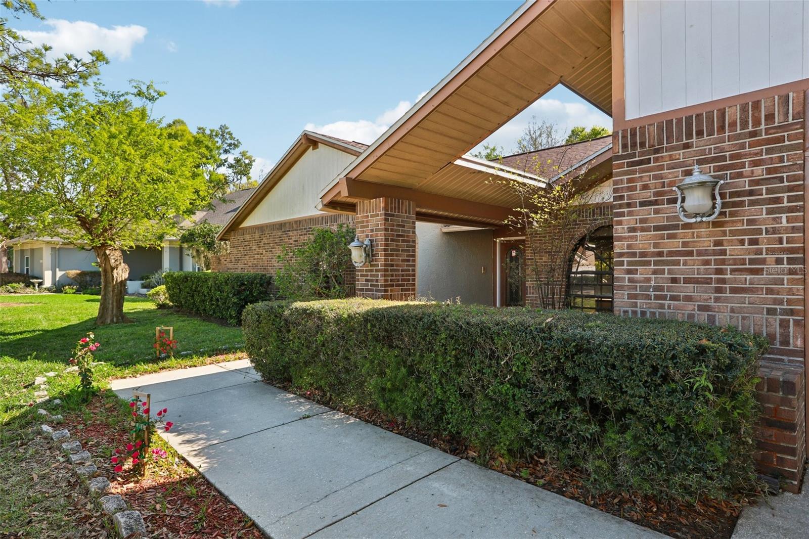 Image 6 of 90 For 17922 Clear Lake Drive