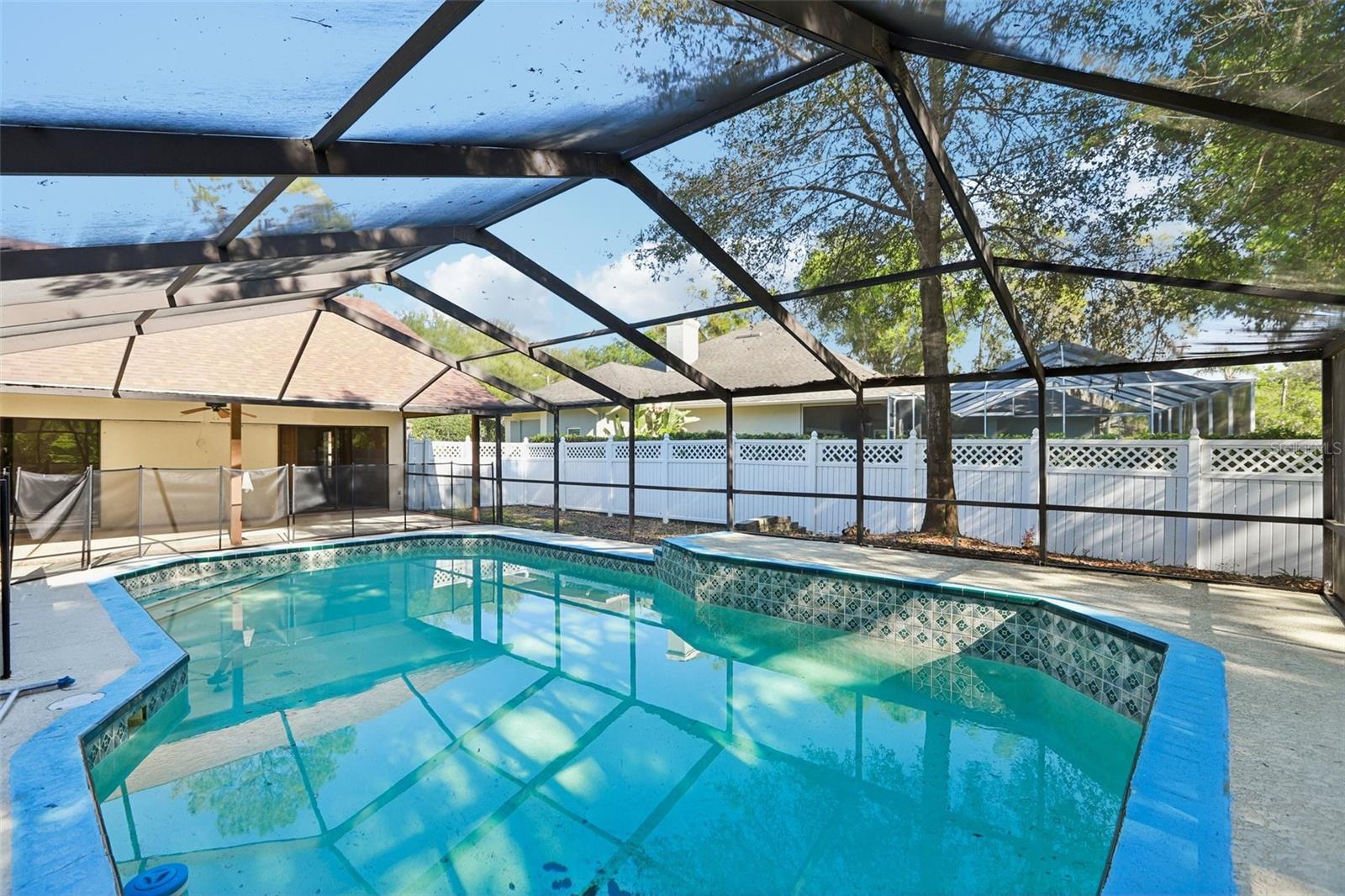 Image 70 of 90 For 17922 Clear Lake Drive