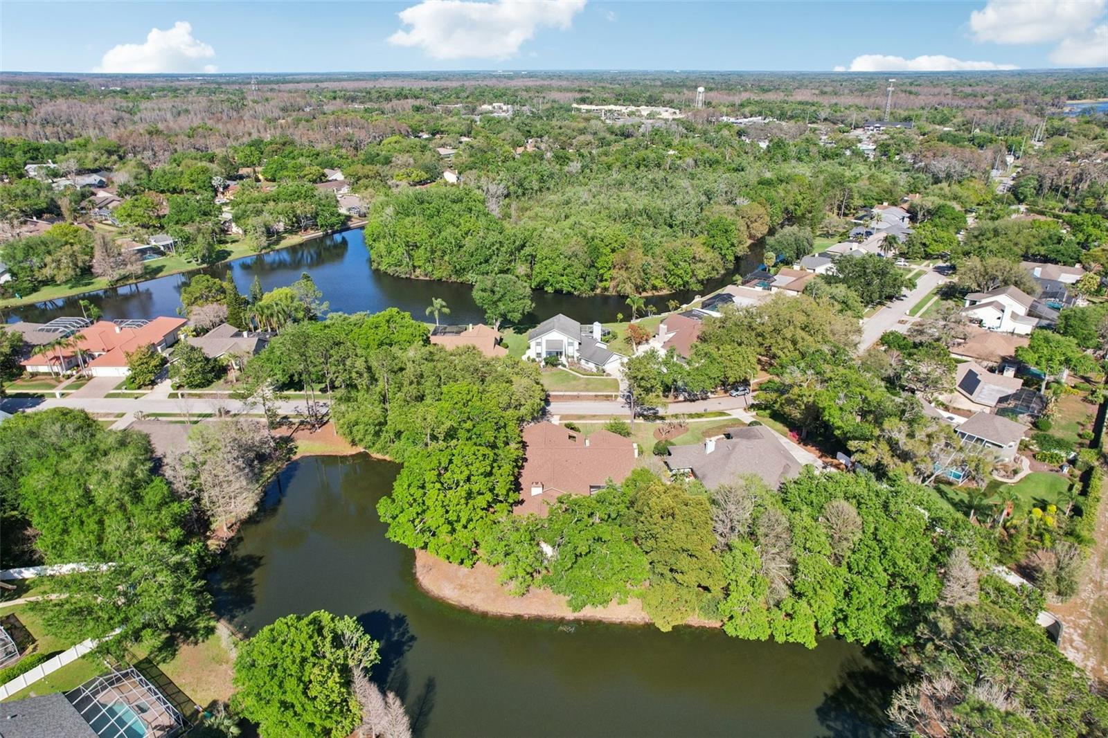 Image 80 of 90 For 17922 Clear Lake Drive