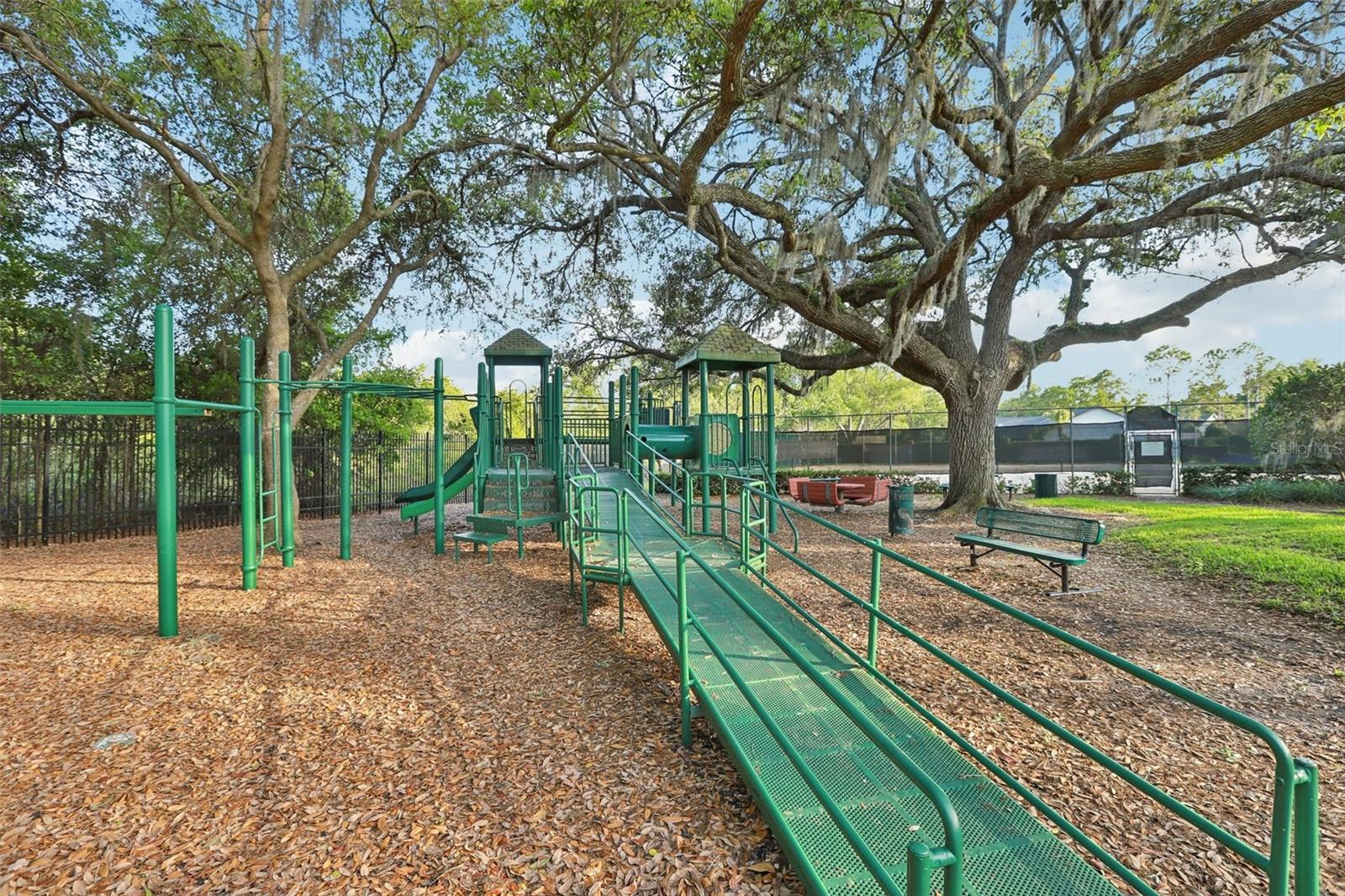 Image 89 of 90 For 17922 Clear Lake Drive