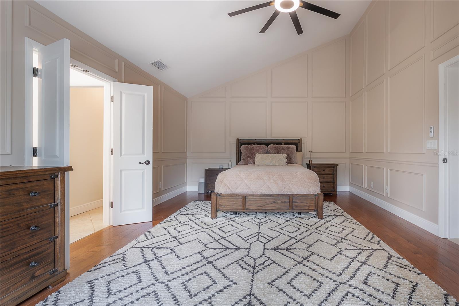 Image 19 of 45 For 14204 Ashburn Place