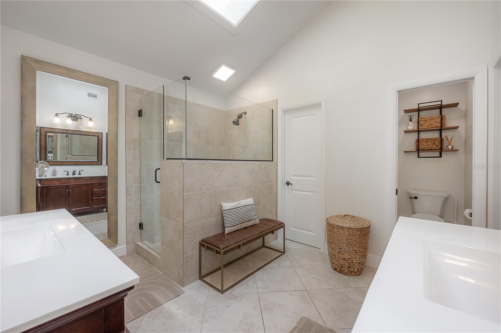 Image 22 of 45 For 14204 Ashburn Place