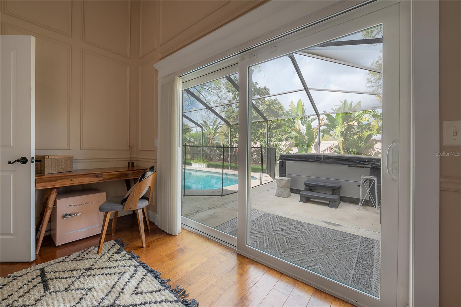 Image 25 of 45 For 14204 Ashburn Place