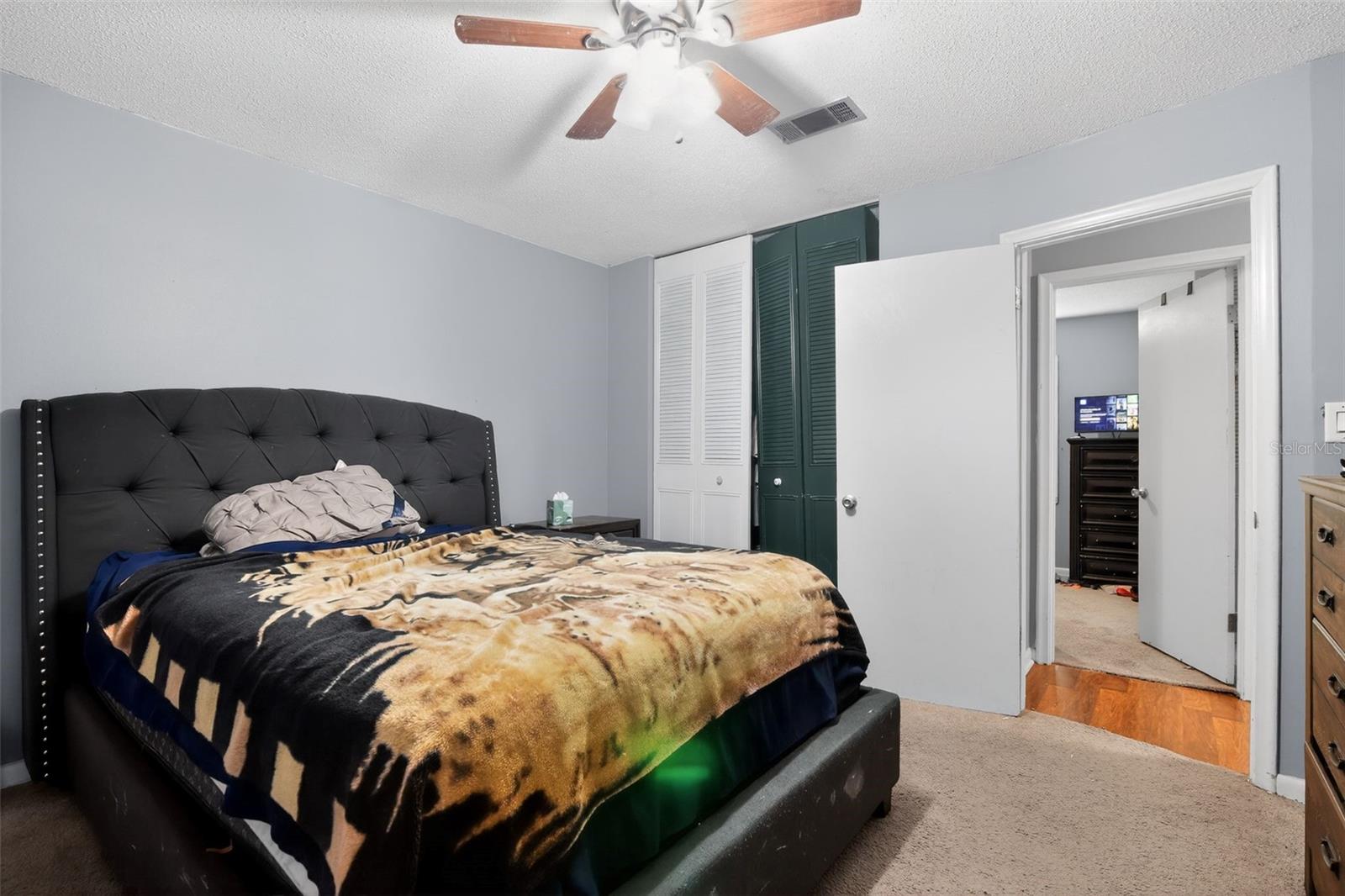 Image 17 of 29 For 4708 33rd Terrace