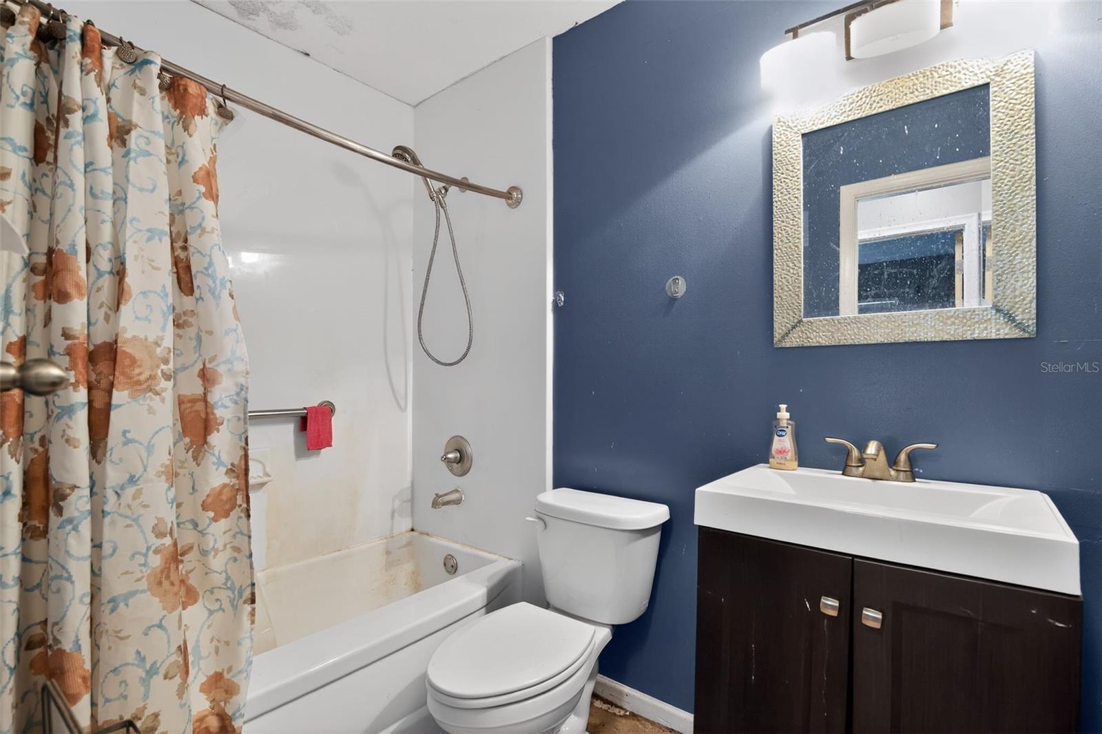 Image 23 of 29 For 4708 33rd Terrace