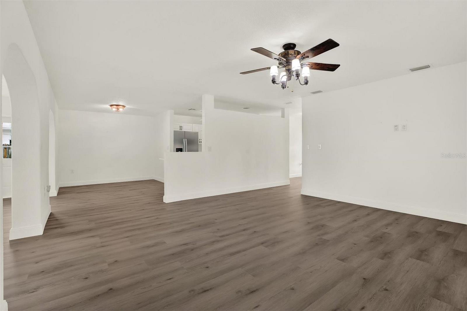 Image 20 of 34 For 4510 Helena Street Ne