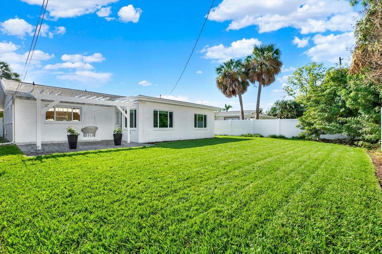 Image 32 of 34 For 4510 Helena Street Ne