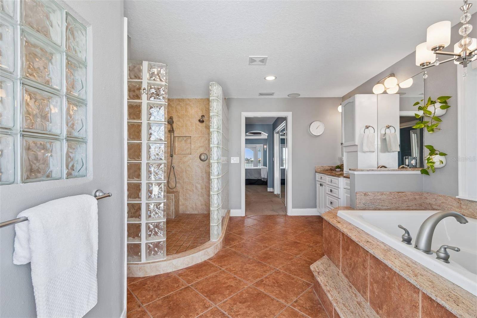 Image 46 of 93 For 874 Bay Point Drive