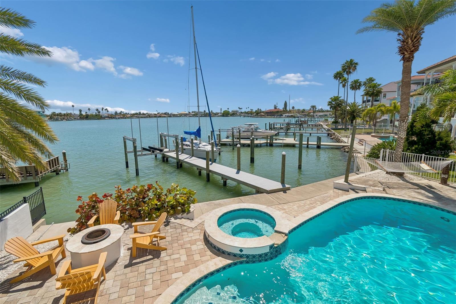 Image 52 of 93 For 874 Bay Point Drive