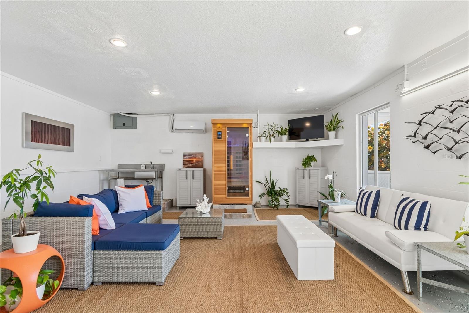 Image 55 of 93 For 874 Bay Point Drive