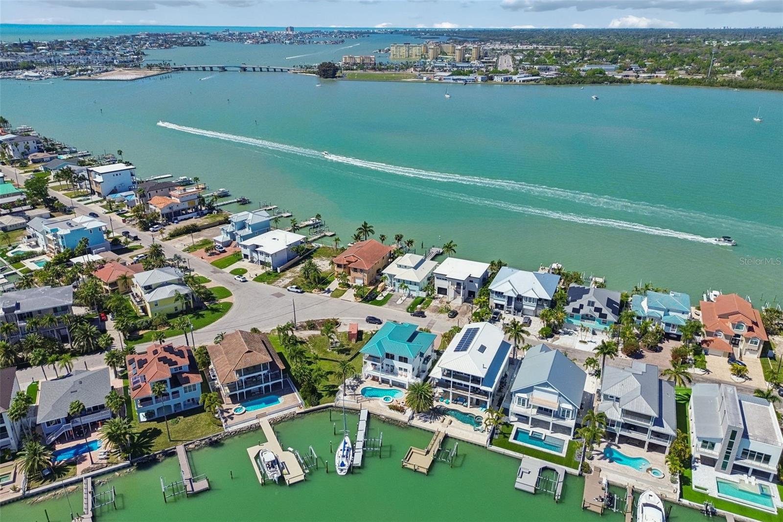 Image 71 of 93 For 874 Bay Point Drive