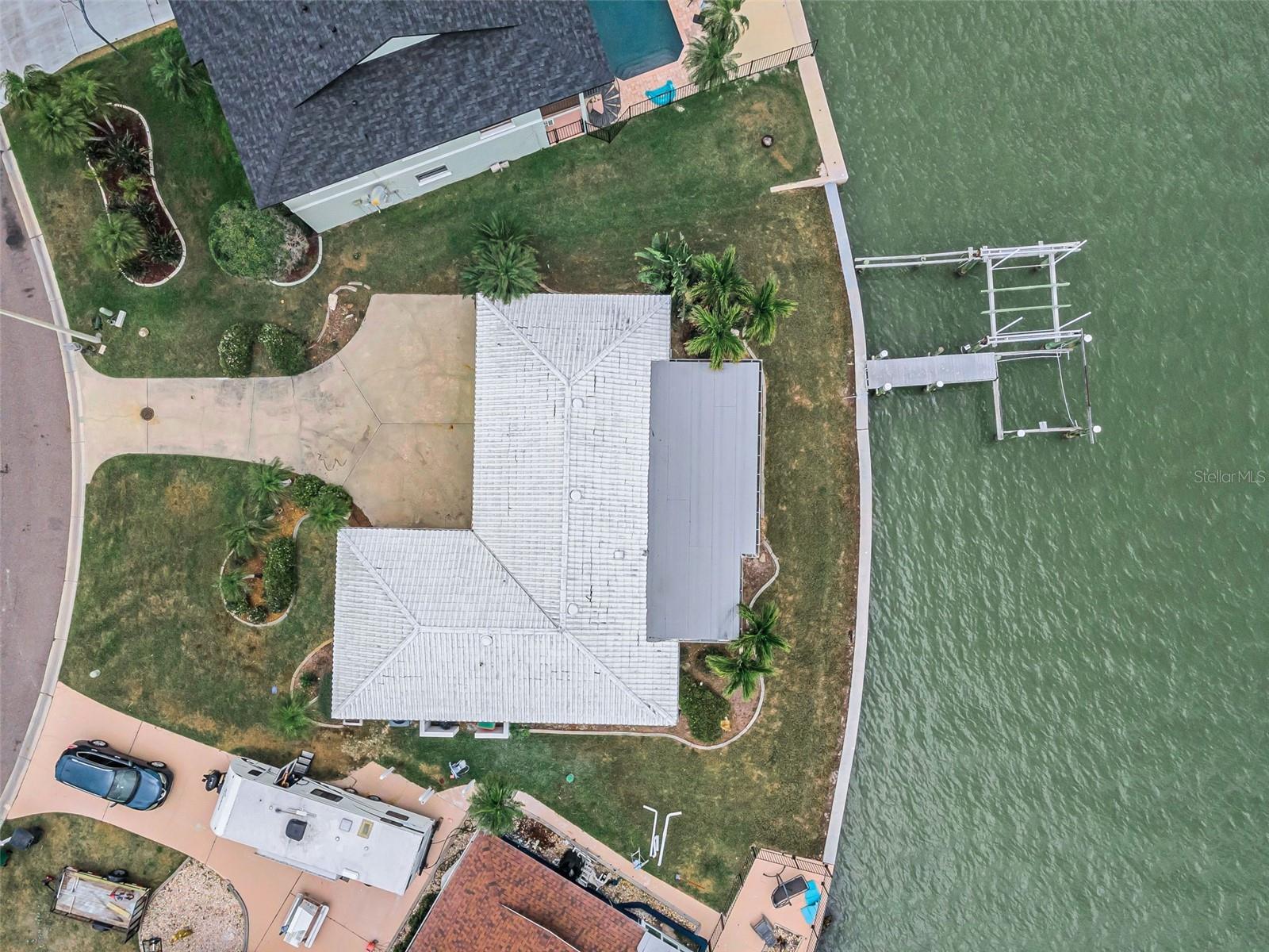 Listing photo id 40 for 11566 47th Avenue N