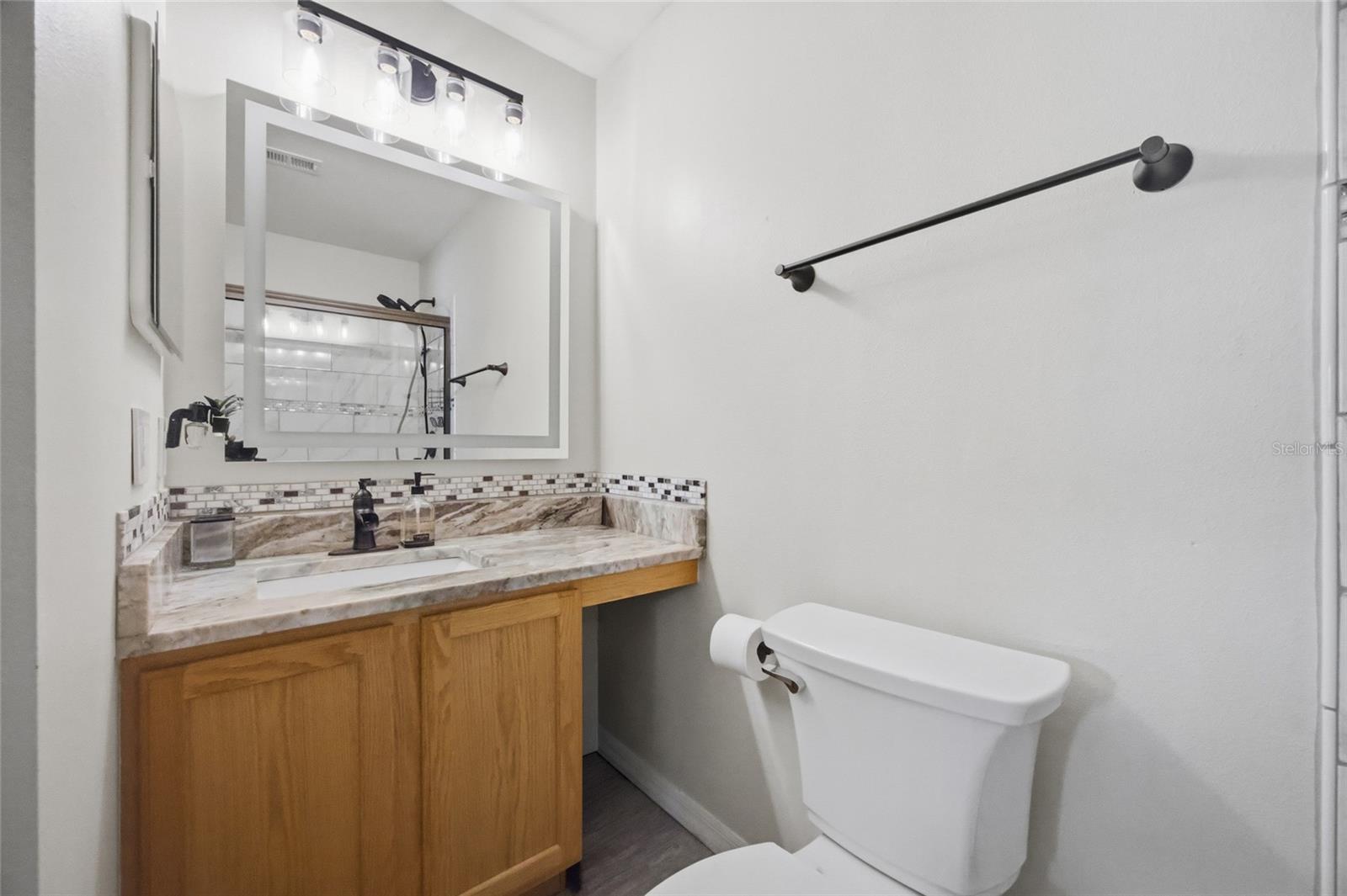 Image 29 of 43 For 4517 28th Street