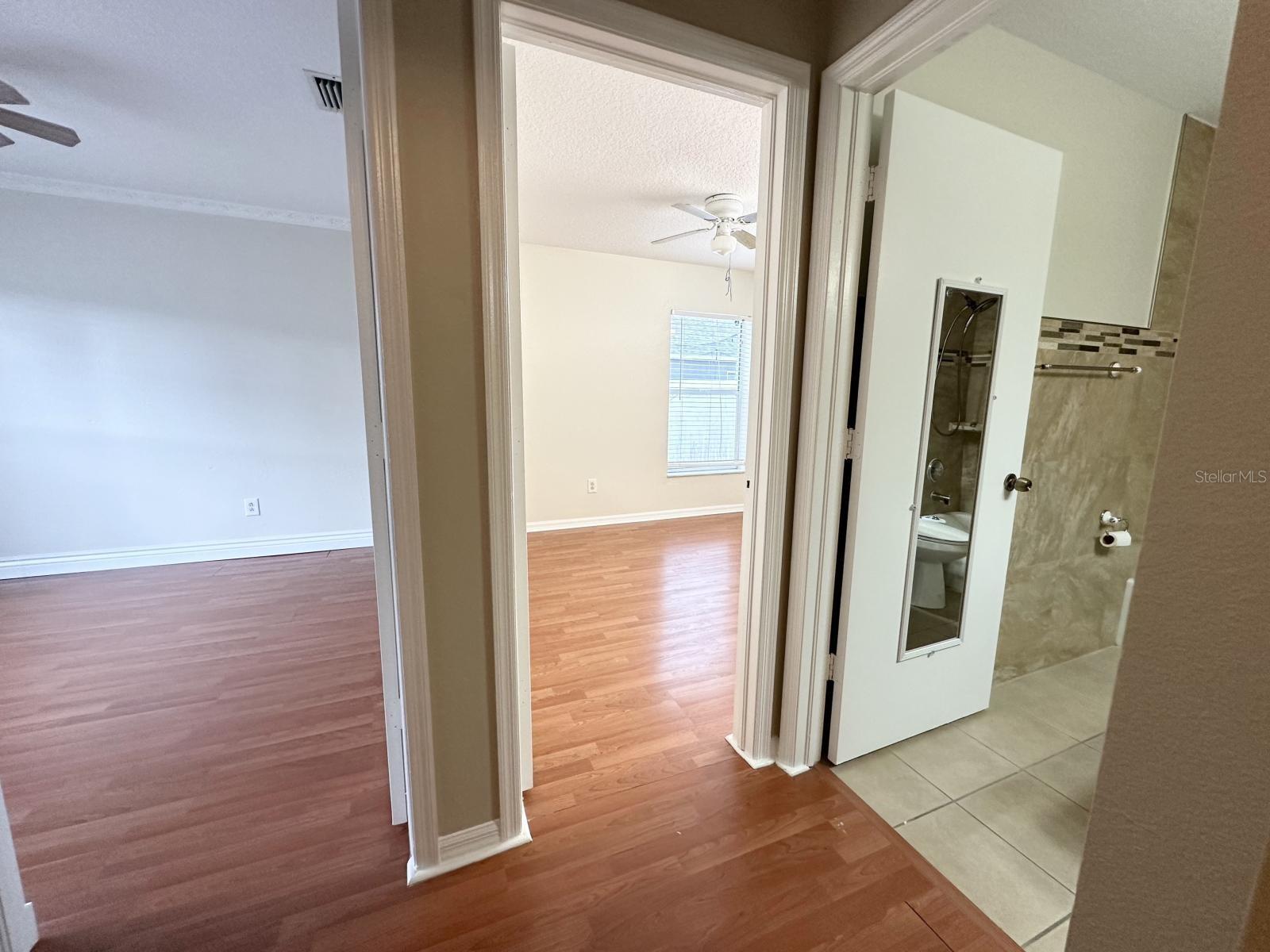 Image 9 of 14 For 931 Hunter Lane