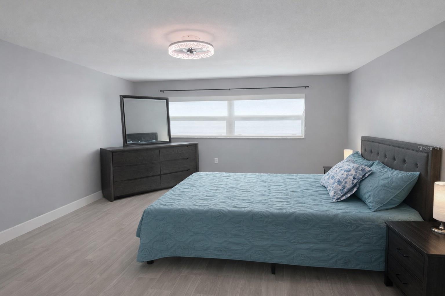 Image 10 of 28 For 5575 Gulf Boulevard 124