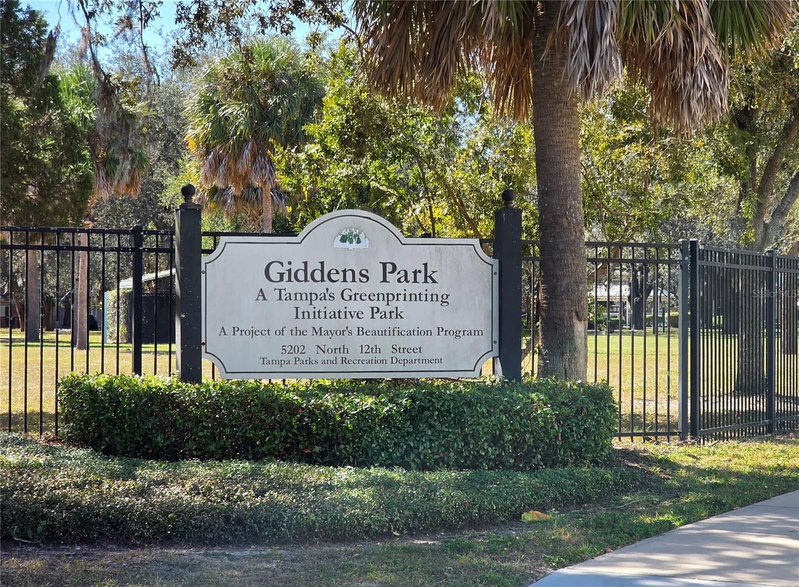 Image 31 of 32 For 936 Shadowlawn Avenue