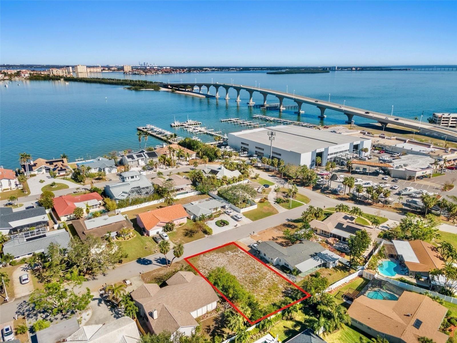 Image 6 of 10 For 164 2nd Street W