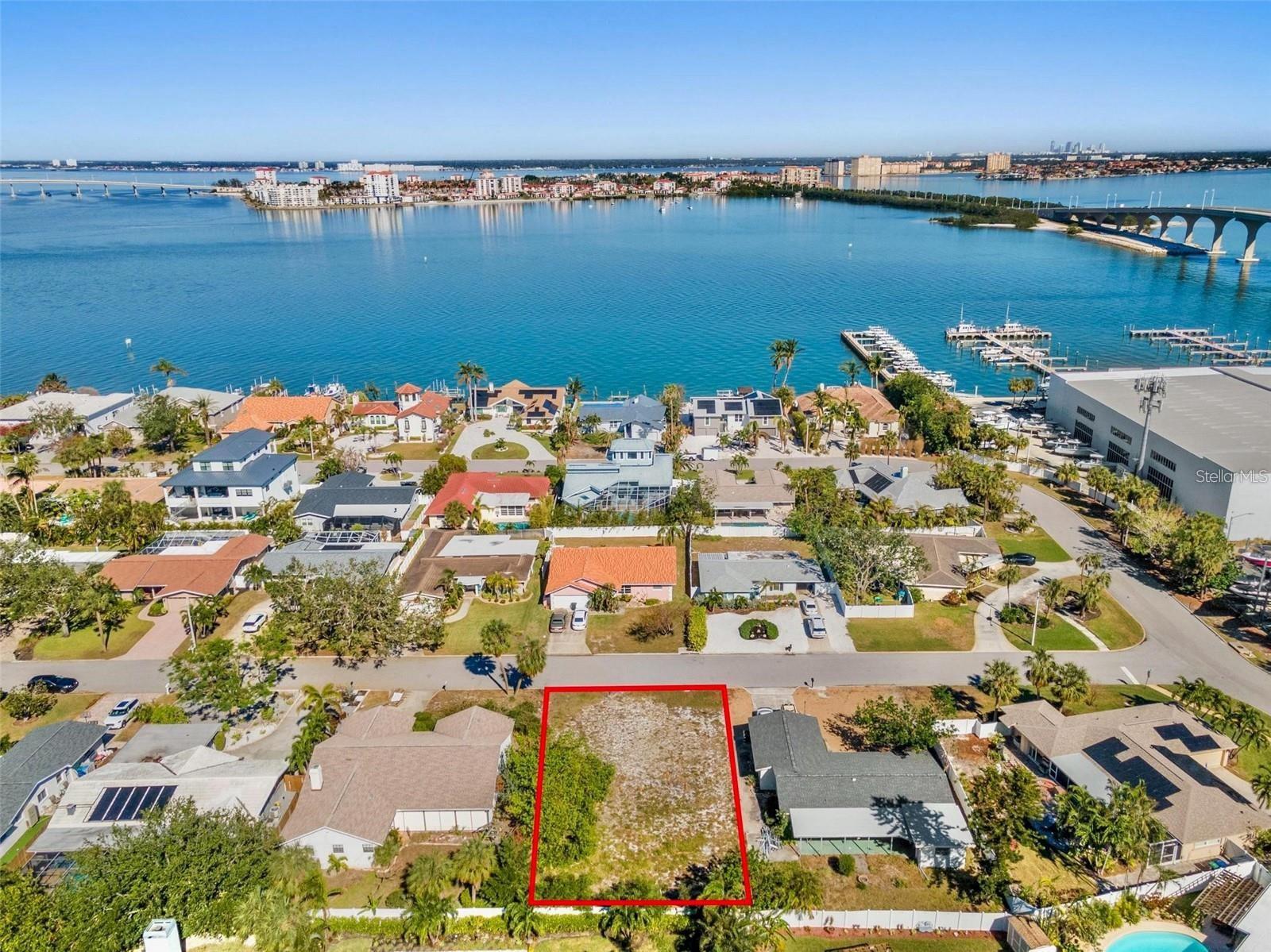 Image 7 of 10 For 164 2nd Street W