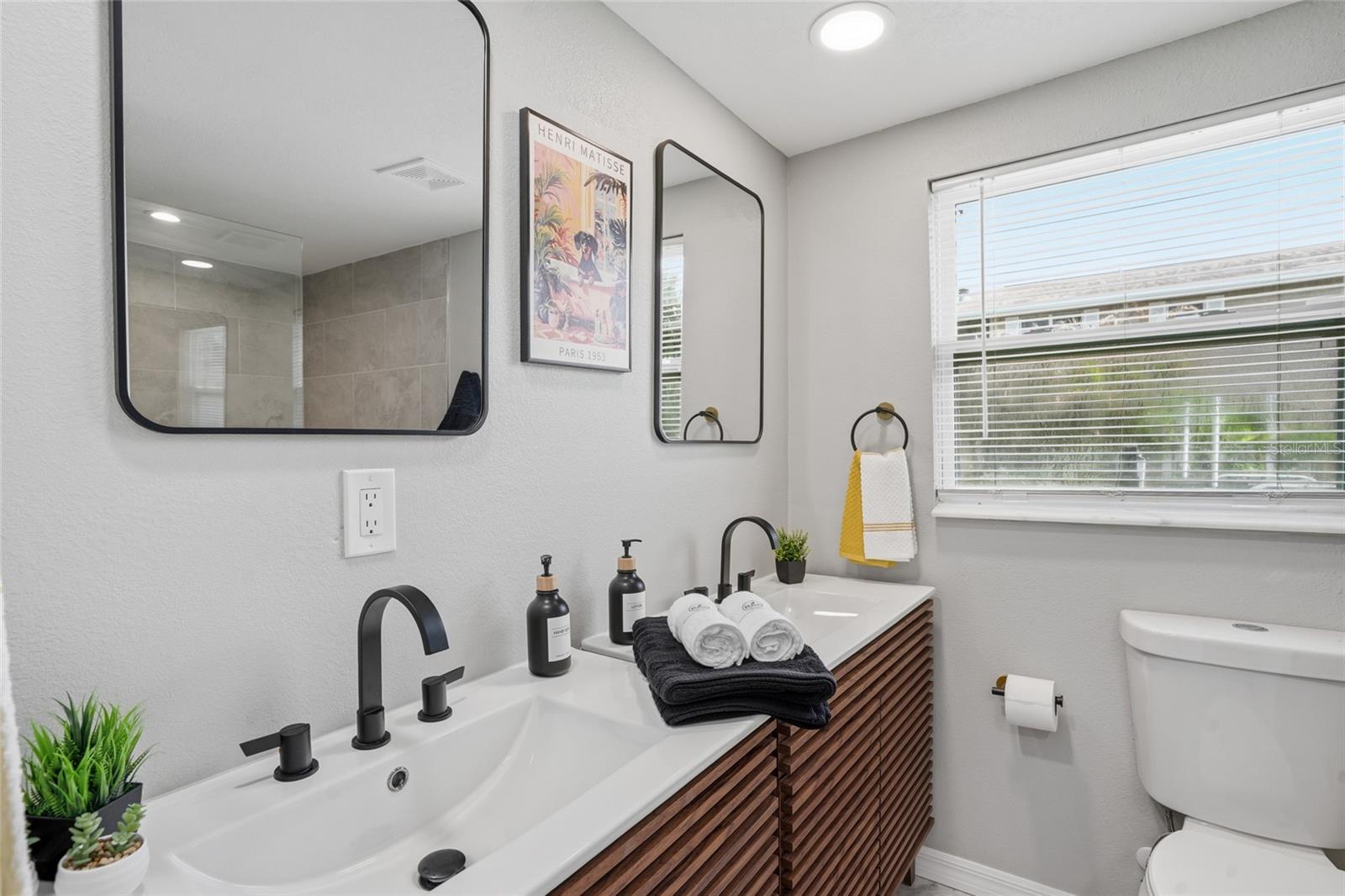 Image 18 of 53 For 4021 Eagle Nest Drive