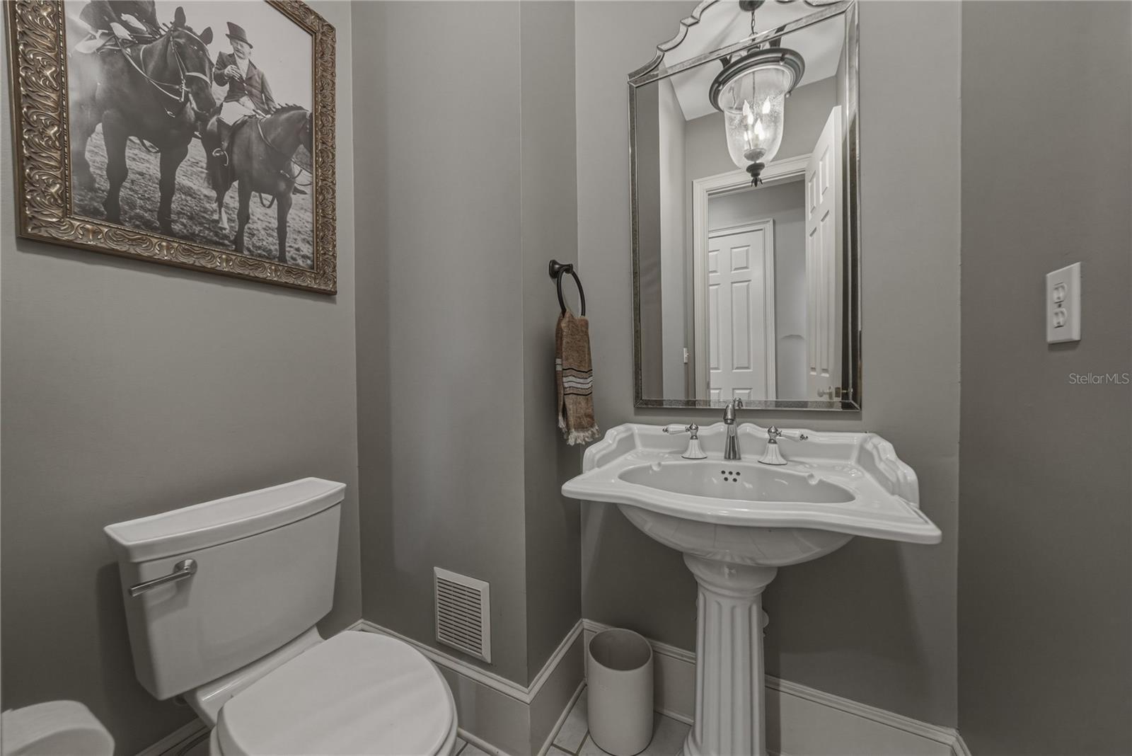 Image 32 of 97 For 34428 Mission Valley Drive