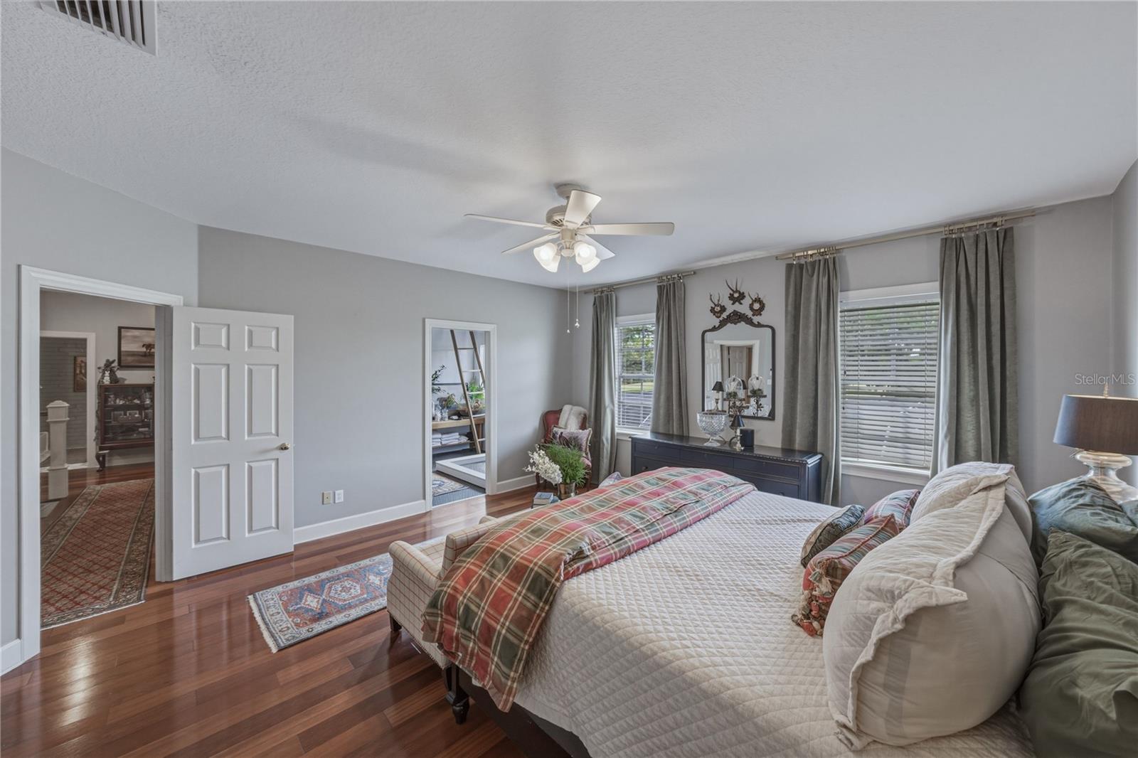 Image 36 of 97 For 34428 Mission Valley Drive