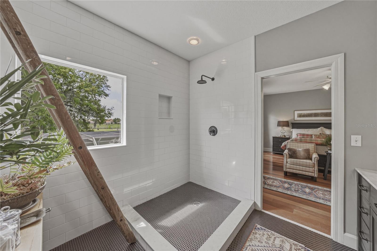 Image 40 of 97 For 34428 Mission Valley Drive