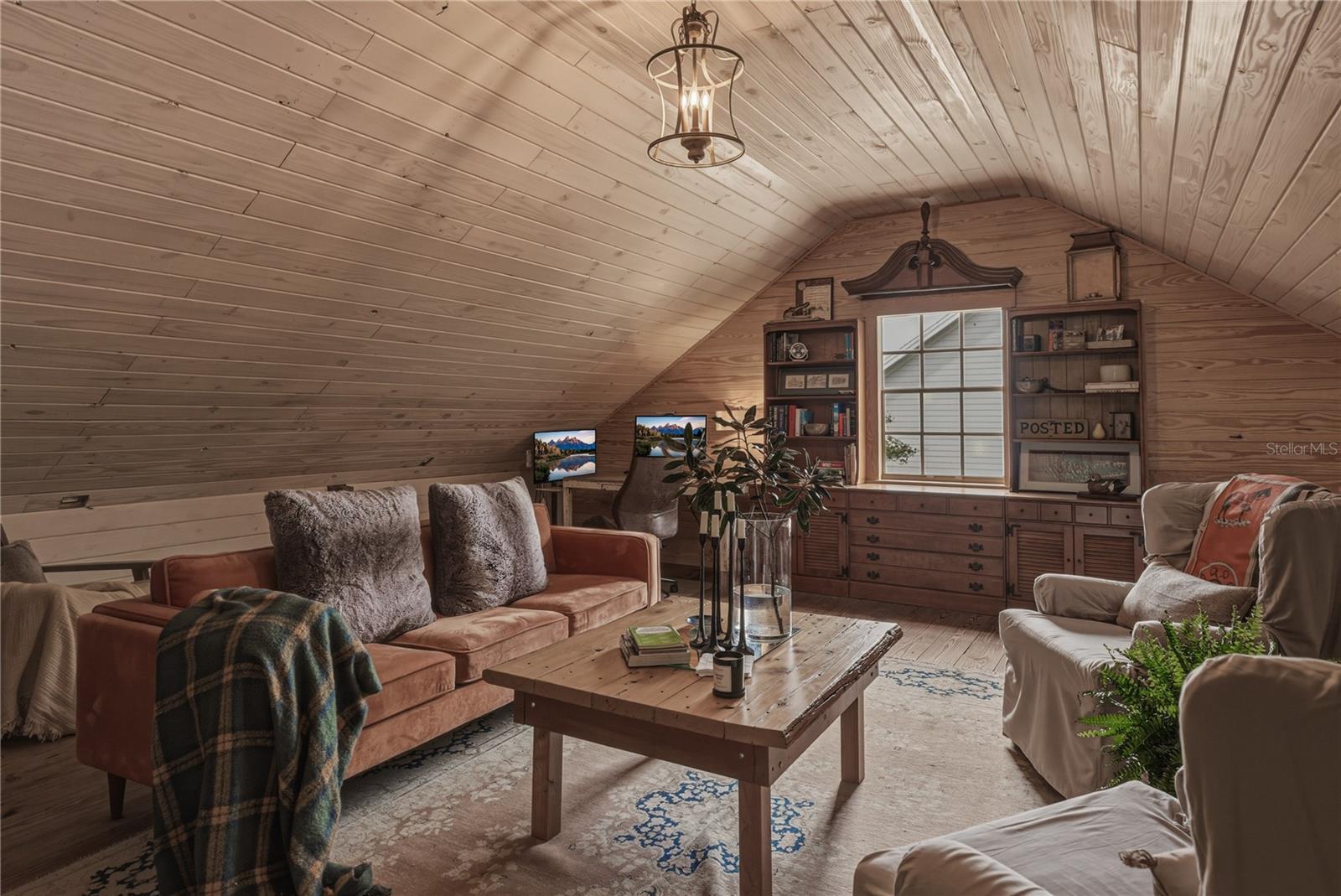 Image 72 of 97 For 34428 Mission Valley Drive