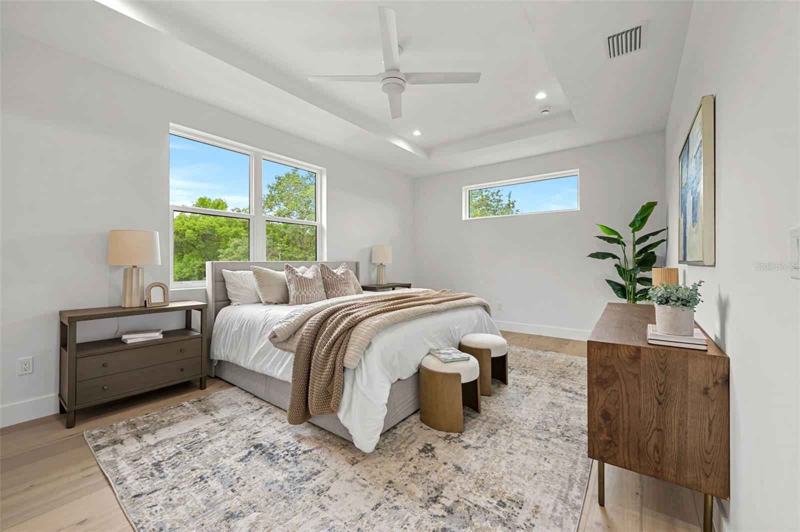 Image 27 of 73 For 3228 Oakellar Avenue