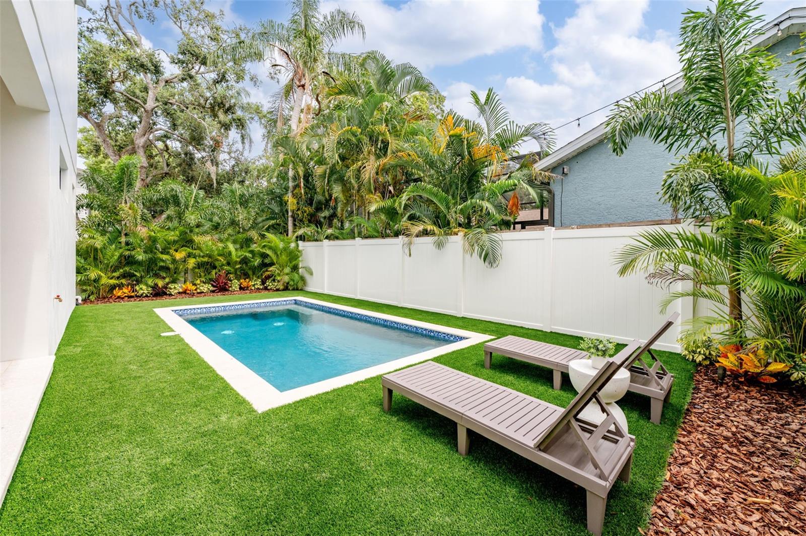 Image 51 of 73 For 3228 Oakellar Avenue