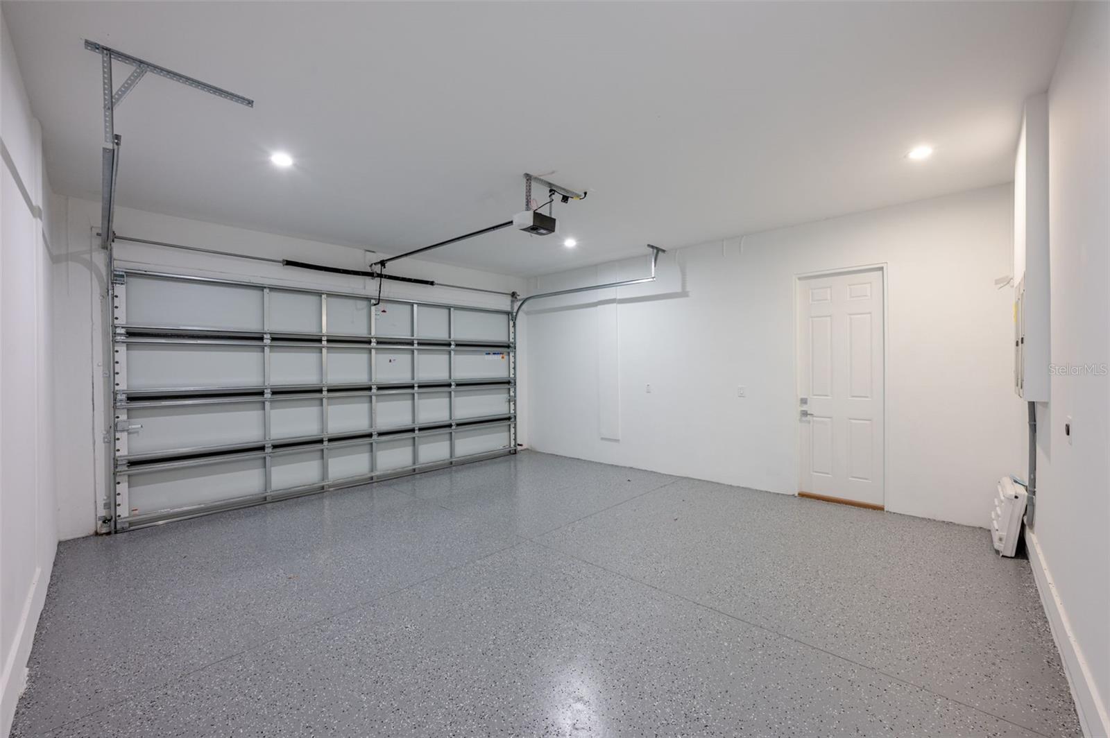 Image 65 of 73 For 3228 Oakellar Avenue