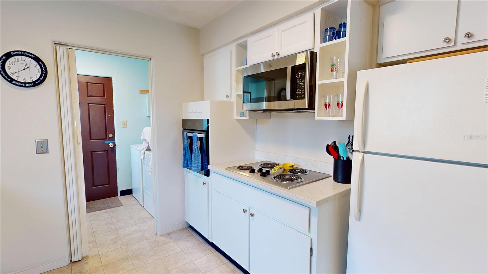 Image 10 of 53 For 1950 Golfview Boulevard