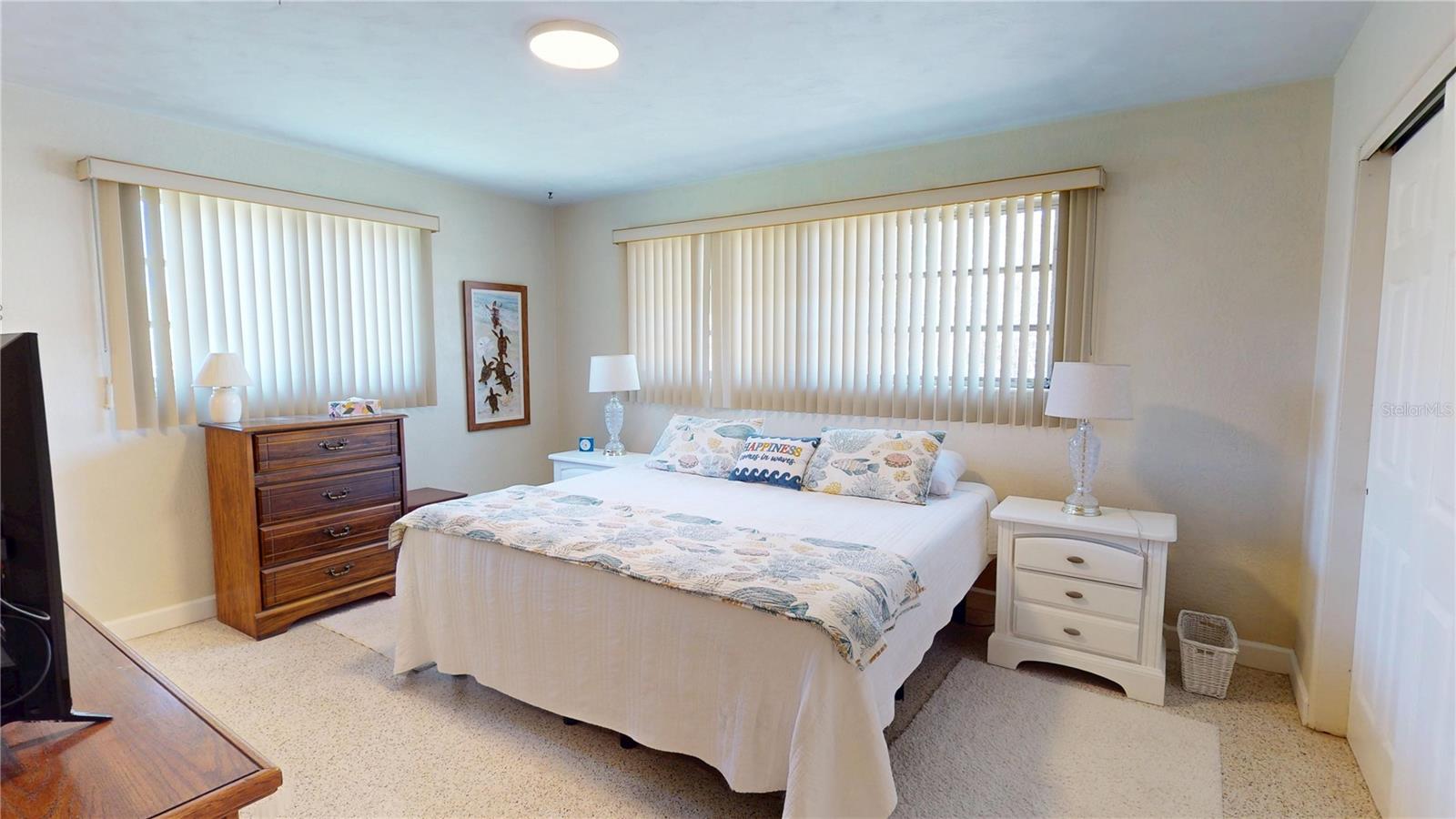 Image 16 of 53 For 1950 Golfview Boulevard