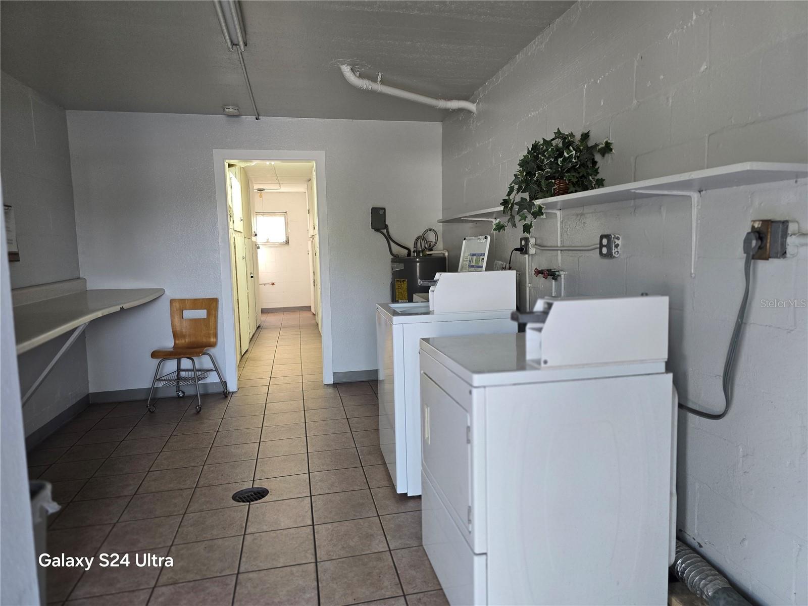 Image 24 of 32 For 6044 22nd Avenue N 2