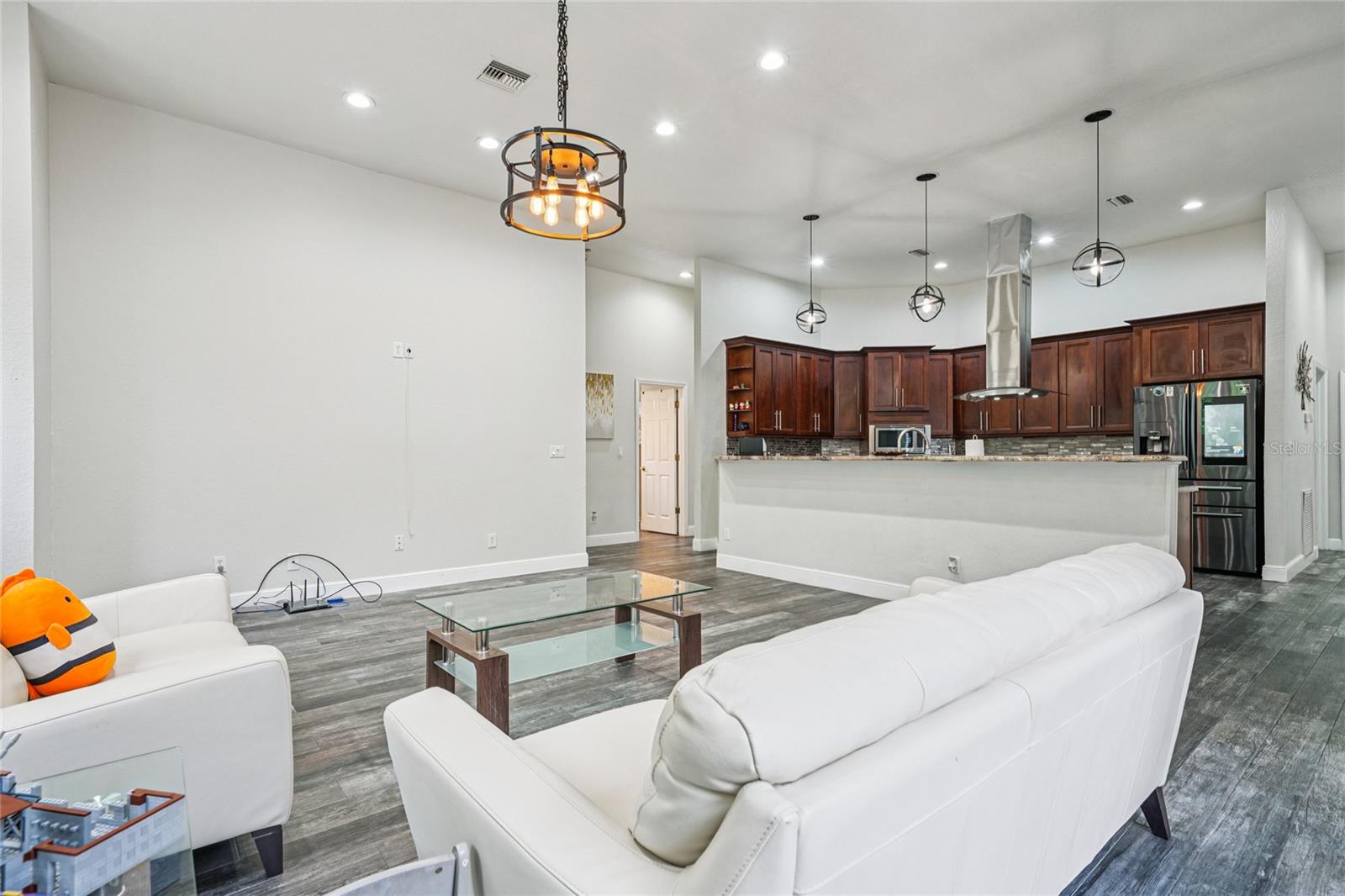 Image 16 of 89 For 4931 Turtle Creek Trail