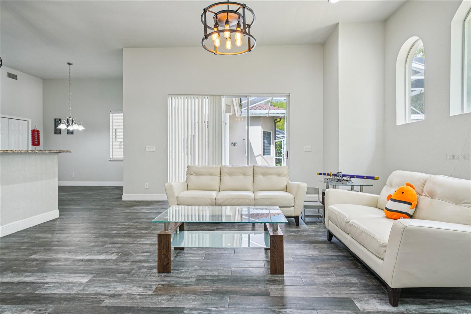 Image 19 of 89 For 4931 Turtle Creek Trail